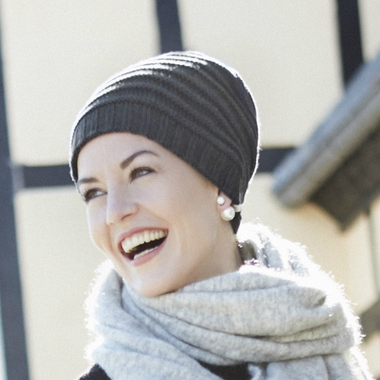 Čapica zimná Christine Headwear Lumi, vzor Dark Grey 