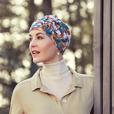Turban Christine Headwear Lotus, vzor Autumn Cherries